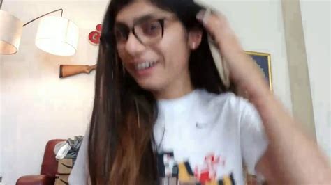 videos de porno de mia khalifa|Mia Khalifa – Pornstar Videos